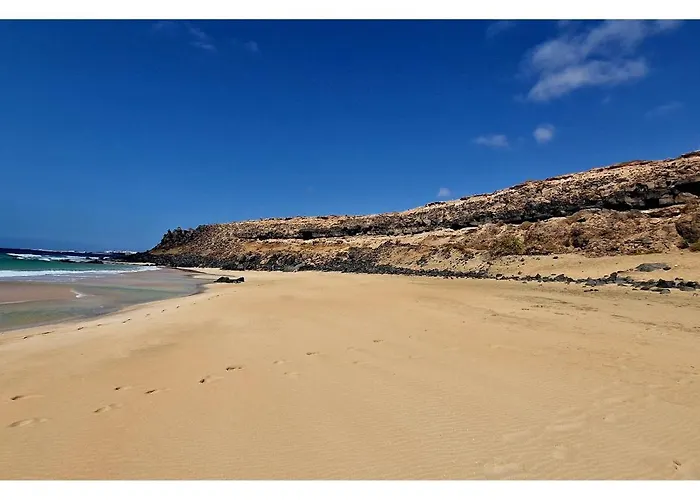 Casa Katerina - La Colina بيت للعطل